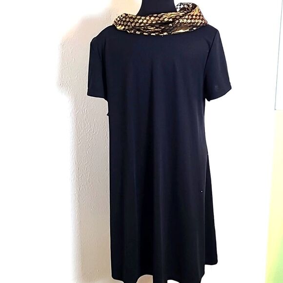 Bedford Fair Black Dress with Gold Buttons & a Gold Shiny Scarf, Size XL-P - Picture 6 of 9